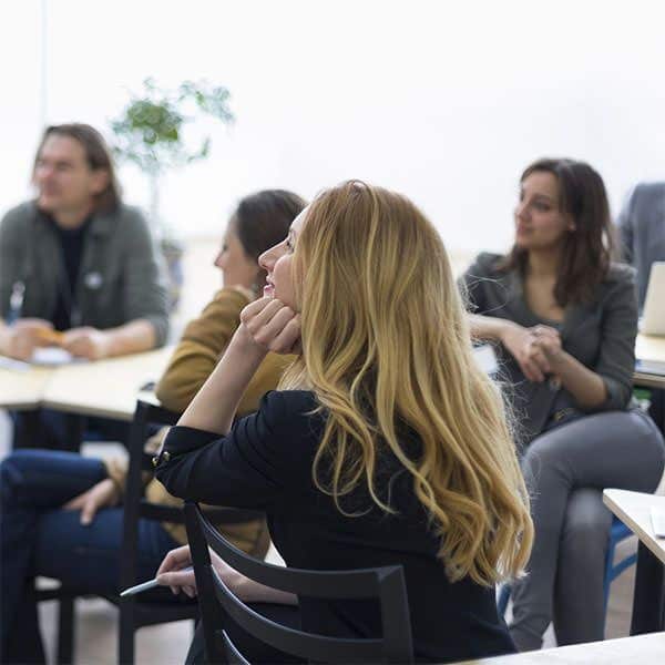 Adultos: Aprender Francés en Montpellier, Francia